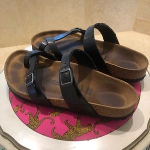 ⭐️Birkenstock Mayfair Sandal⭐️